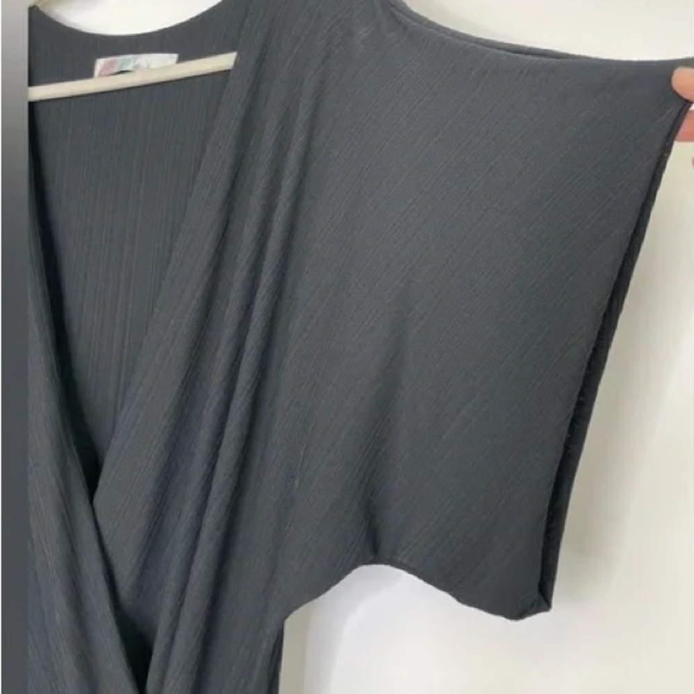 🔥Free People,FP Beach,Kauai black wrap, Gorgeous oversized Dress,Size Med. - Picture 11 of 14